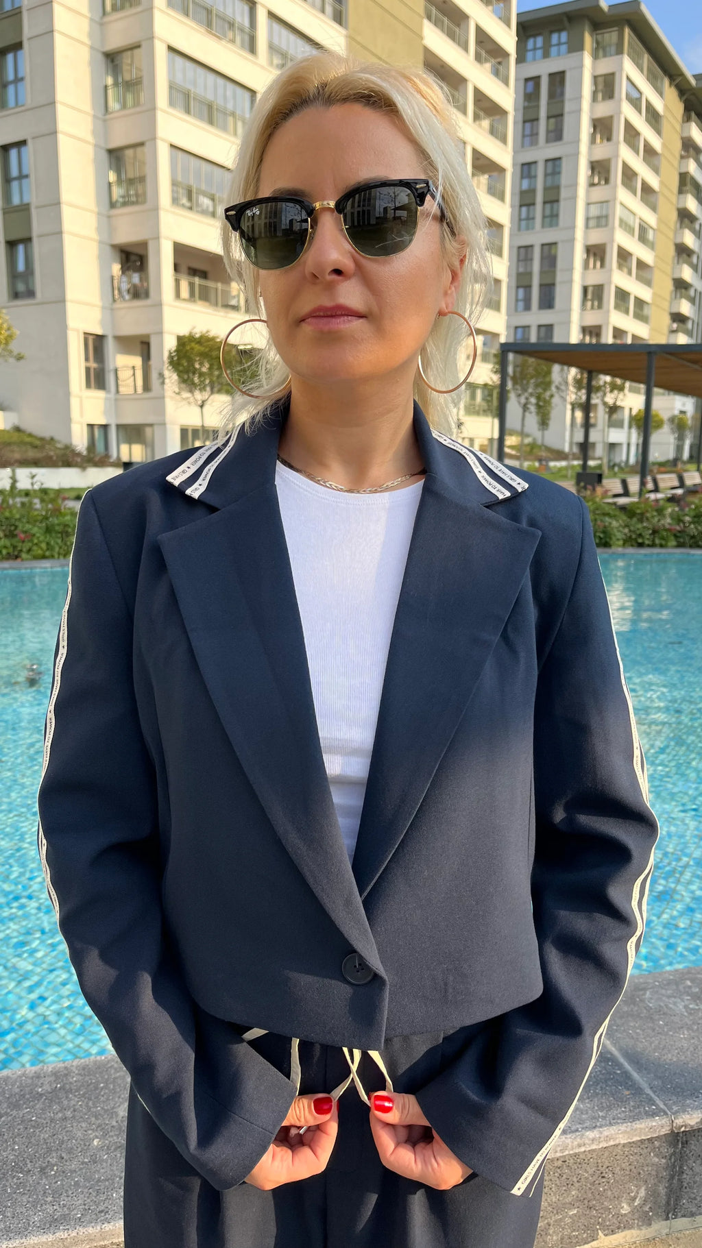 Yazı Detay Şeritli Pantolon Blazer Ceket Takım - 2